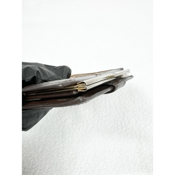 Christian Dior Vintage Bifold Wallet - Iconic Elegance in Excellent Condition - Picture 8 of 11
